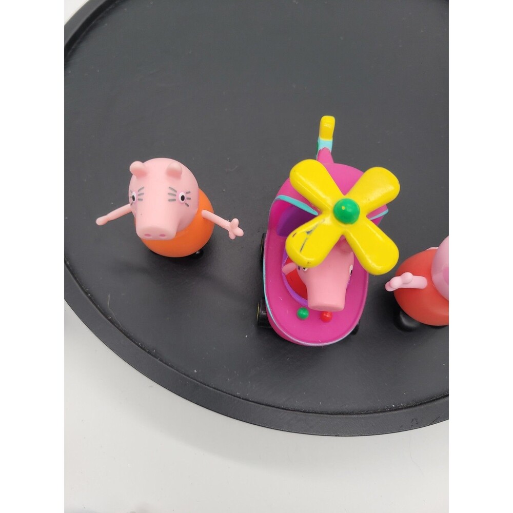 Lot Of 3 Peppa Pig Jazwares Pink Helicopter Rubber Plastic Action Figure 3" - Picture 11 of 14